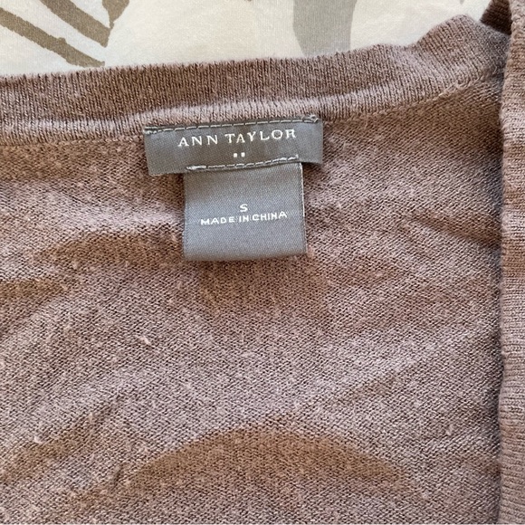 Ann Taylor short sleeve cardigan - Picture 3 of 4
